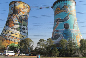 Disused coal-fired power plant in Soweto, South Africa (Flickr/ Tracy Hunter)